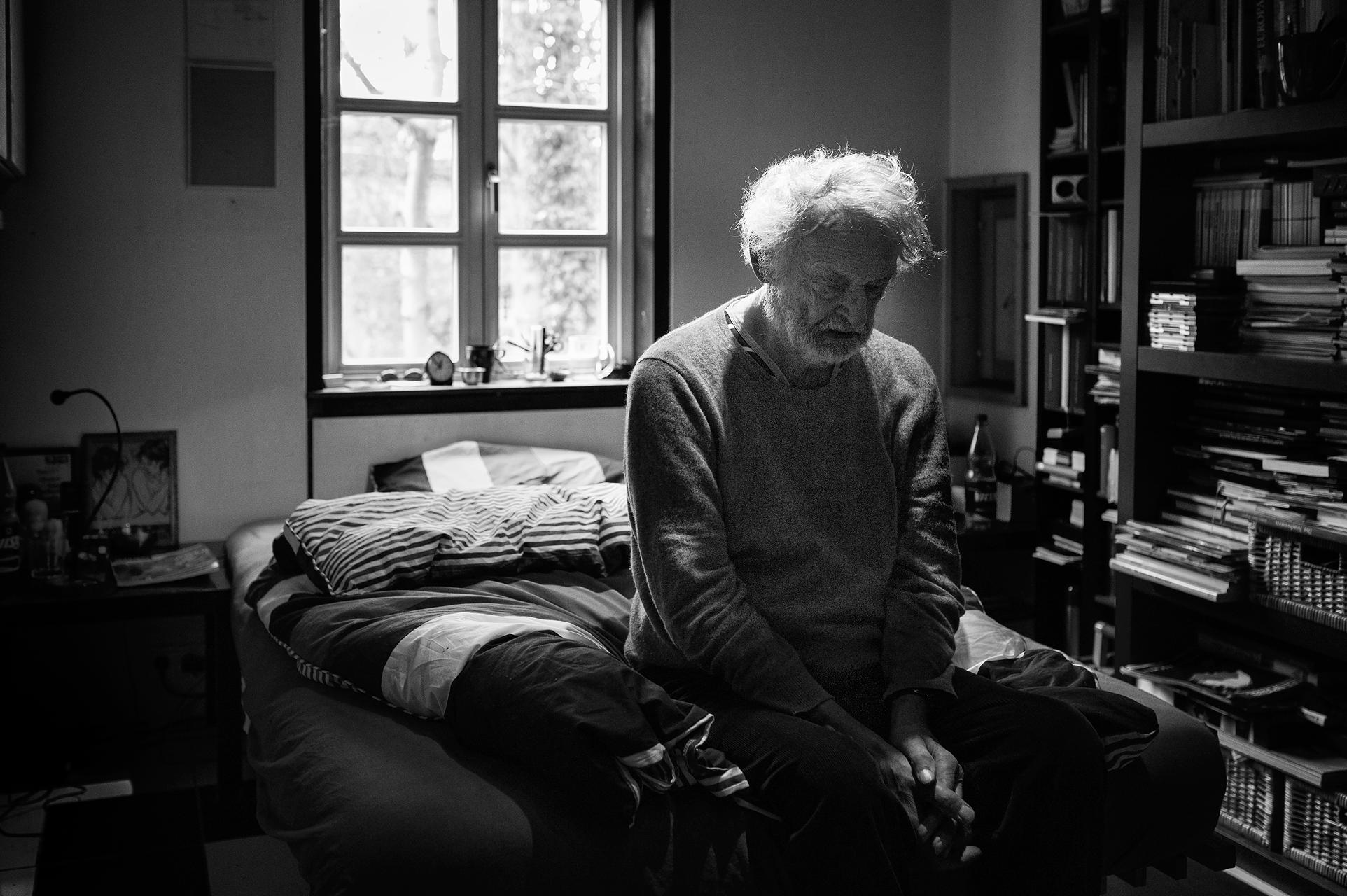 Mirja Maria Thiel - Portrait of an Artist as an Old Man - Felix Schoeller Photoaward