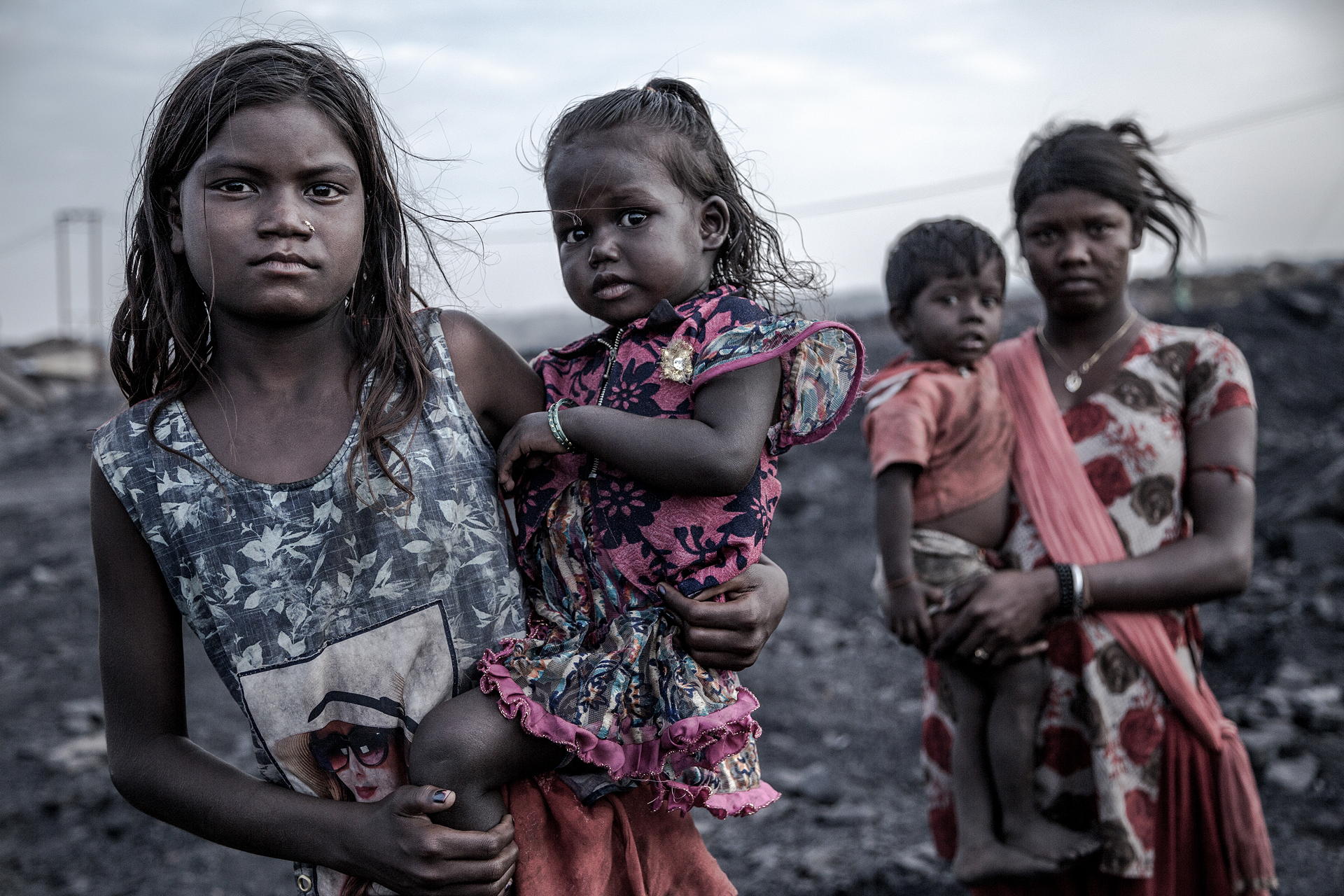 Supratim Bhattacharjee - The Curse Of Coal - Felix Schoeller Photoaward