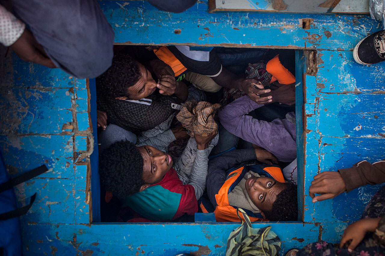 Mathieu Willcocks - Mediterranean Migration - Felix Schoeller Photoaward